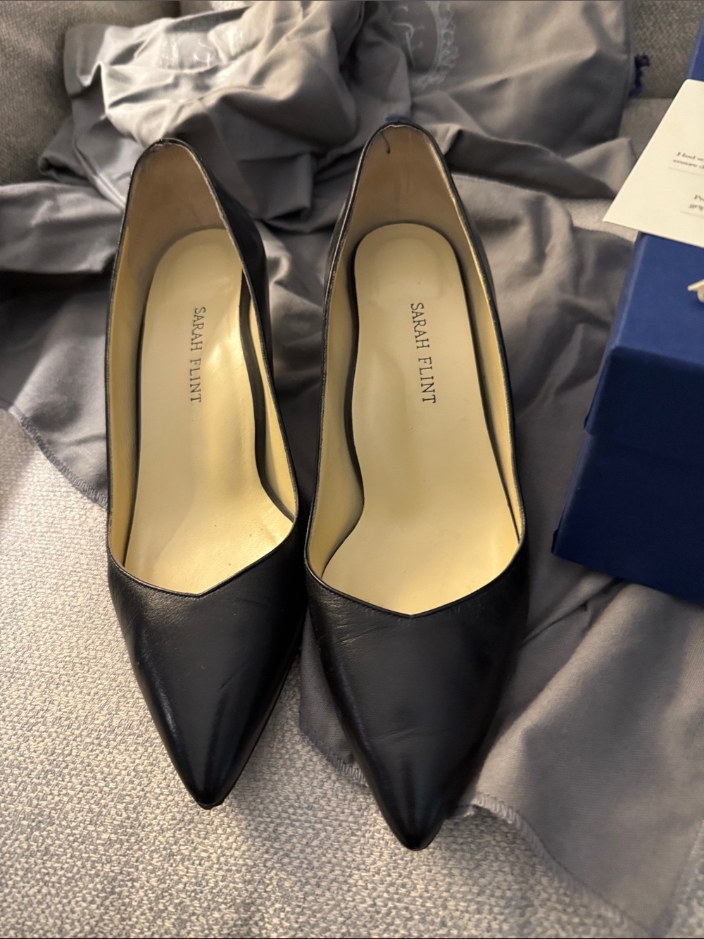 Sarah Flint Black kitten heel Leather Pumps “Perfect Pump 50” Classic- Sz 37.5